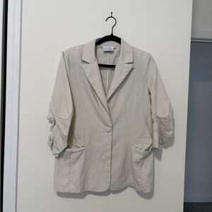 Lush Women's Cream Cotton/Linen Blend Blazer with Ruched Sleeves